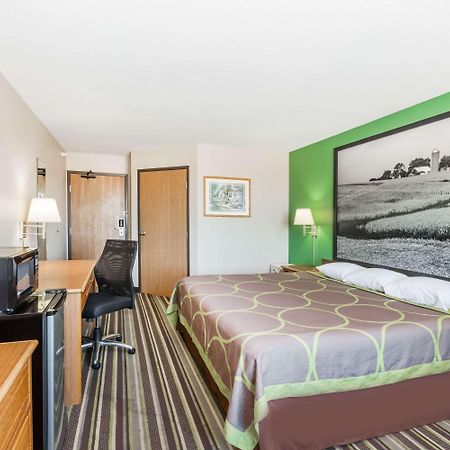 Super 8 By Wyndham Sioux City South Bagian luar foto