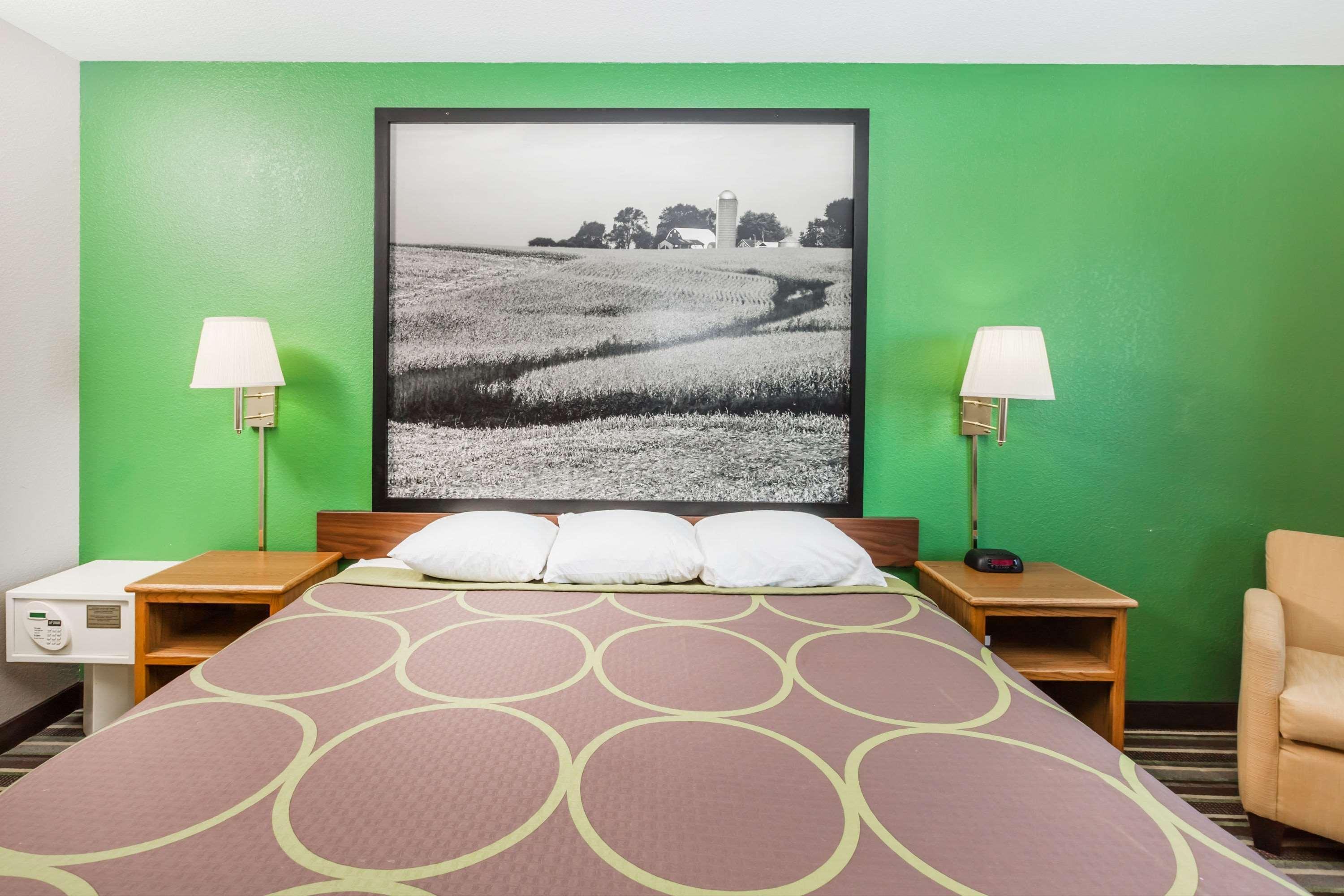 Super 8 By Wyndham Sioux City South Bagian luar foto