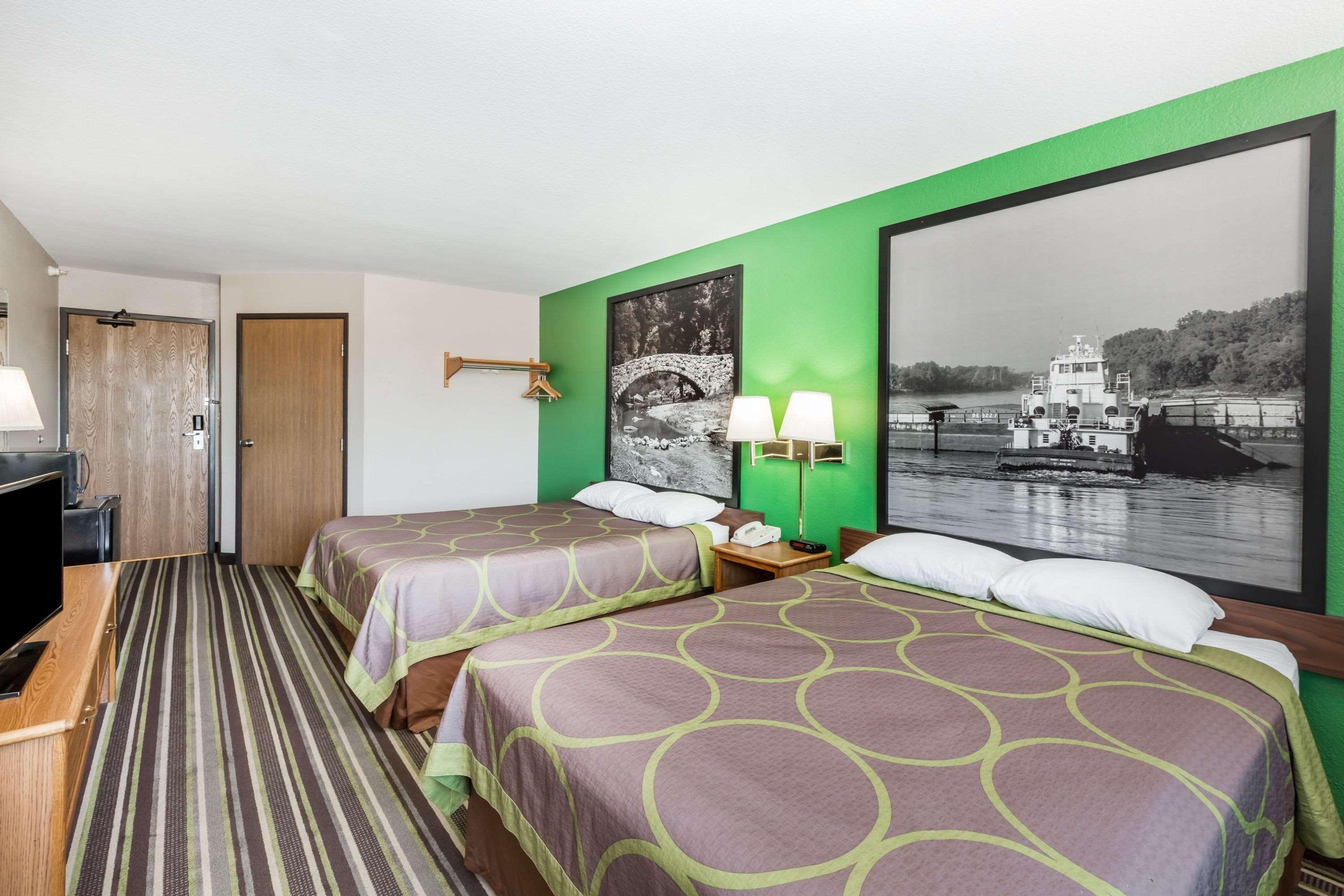 Super 8 By Wyndham Sioux City South Bagian luar foto